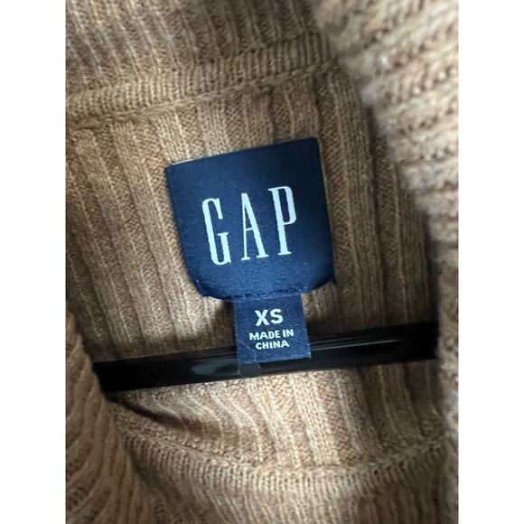 NWT Gap Turtleneck Sweater XS Tan Beige Neutral classic Twee Casual Preppy - Picture 3 of 5